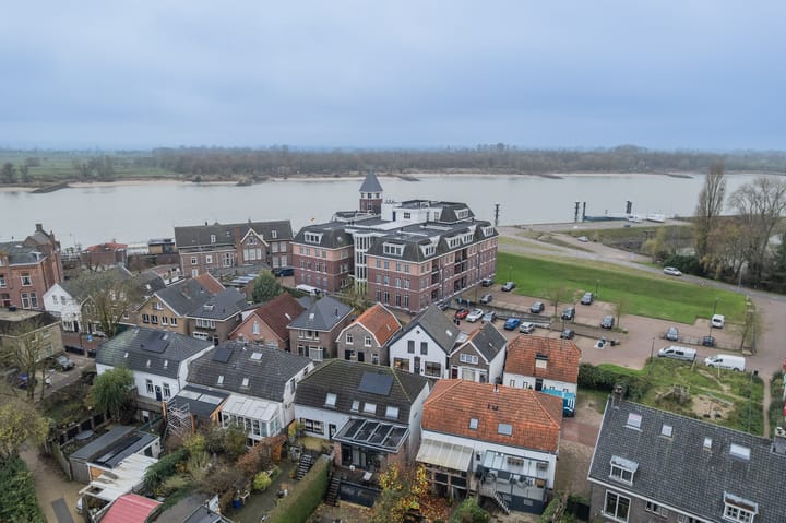 Photo 64 of Tolstraat 26