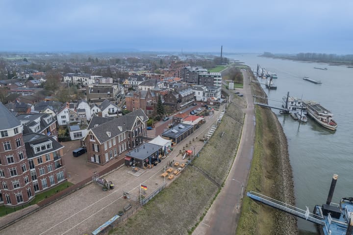 Photo 65 of Tolstraat 26