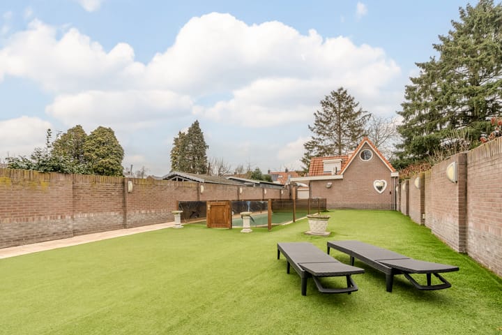 Photo 42 of Fleskensstraat 56