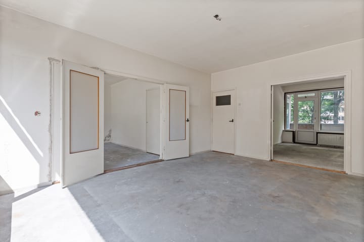 Photo 2 of Zuid-Hollandstraat 62-1