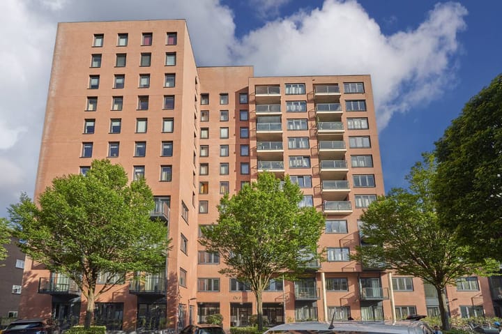 Photo 2 of Dr H. Colijnlaan 376-F202