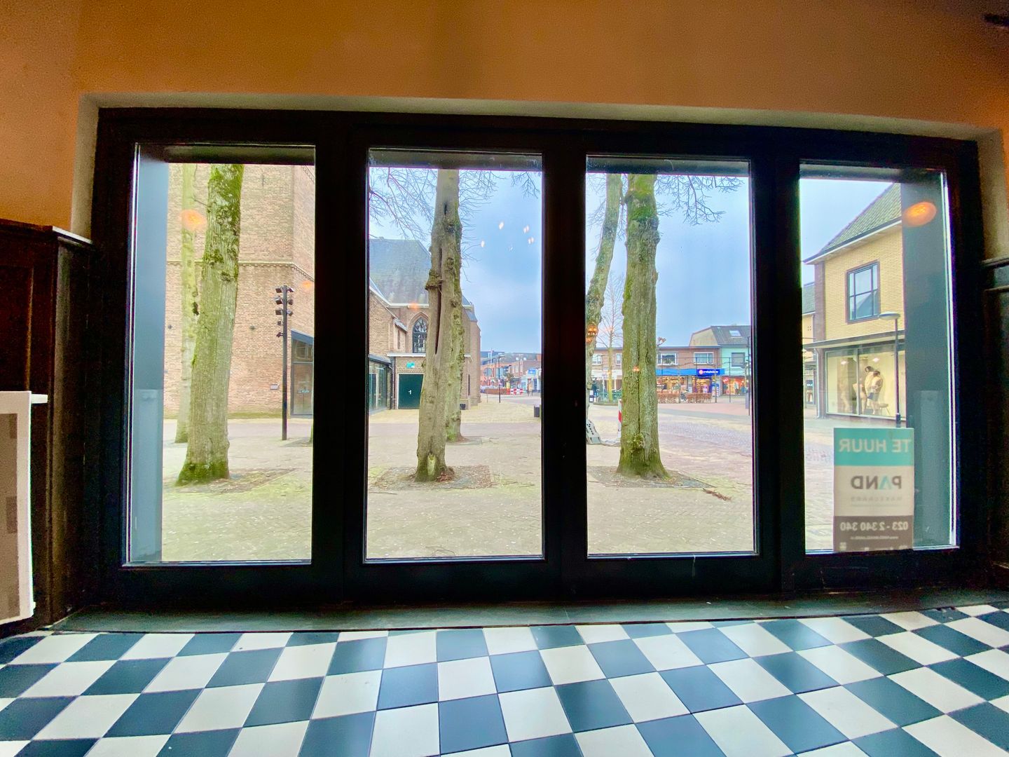 Bekijk foto 5 van Kerkplein 1