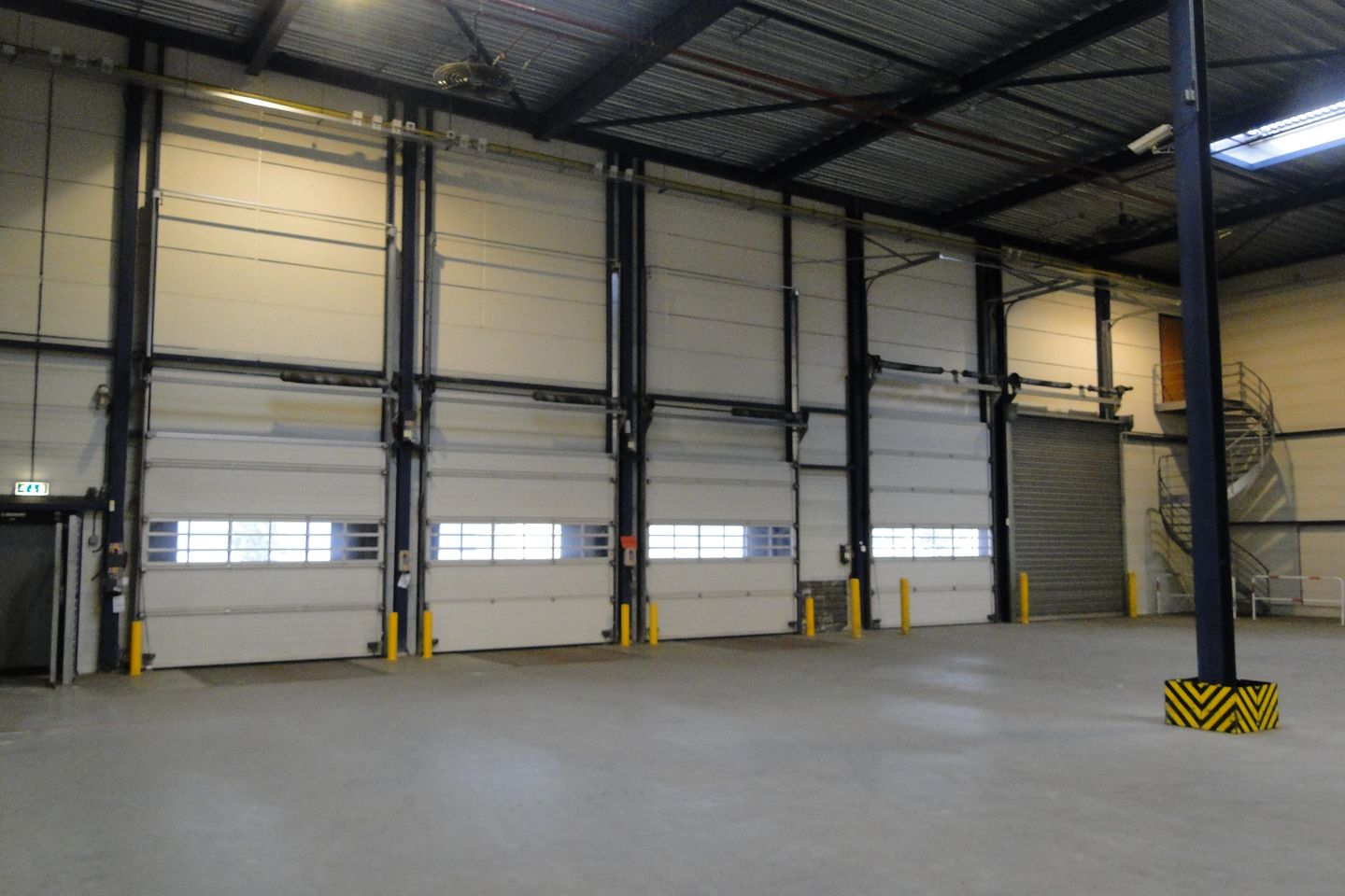 View photo 4 of Capronilaan 12