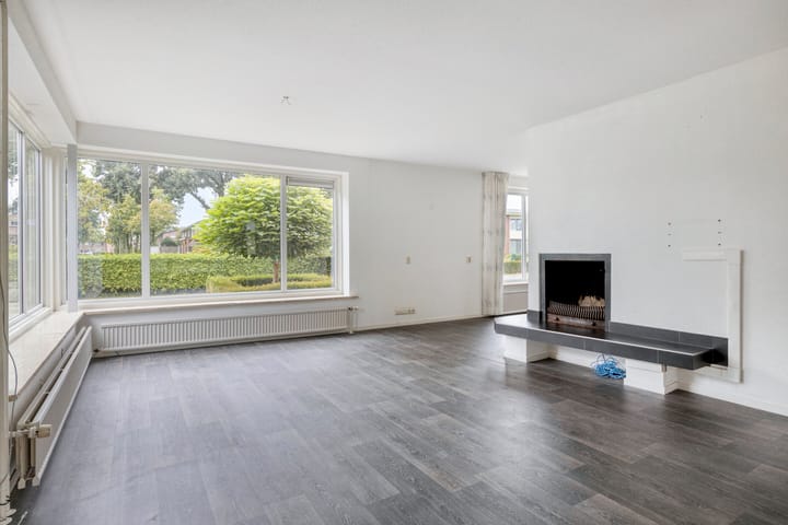 Photo 7 of Alberthus Risaeusstraat 8-A