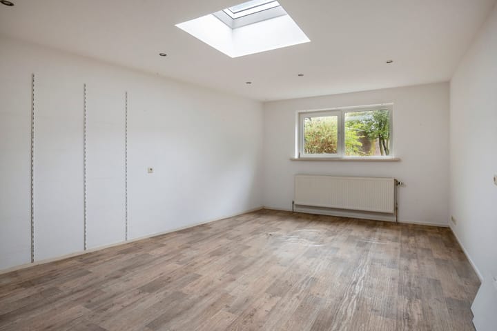 Photo 20 of Alberthus Risaeusstraat 8-A