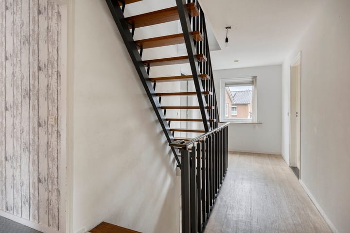 Photo 23 of Alberthus Risaeusstraat 8-A