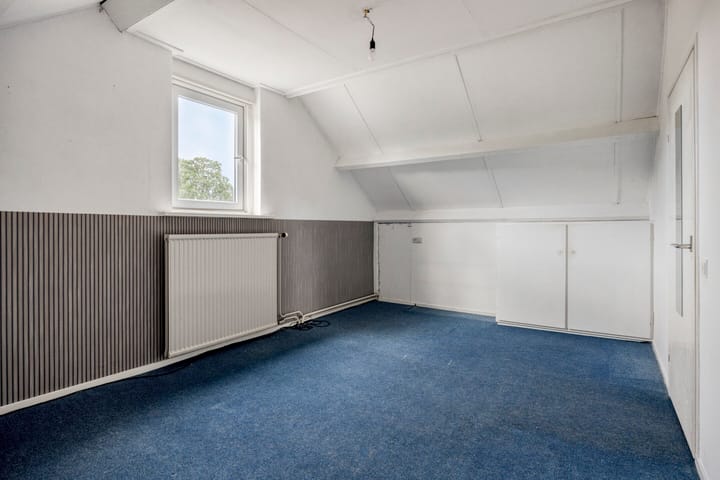 Photo 33 of Alberthus Risaeusstraat 8-A