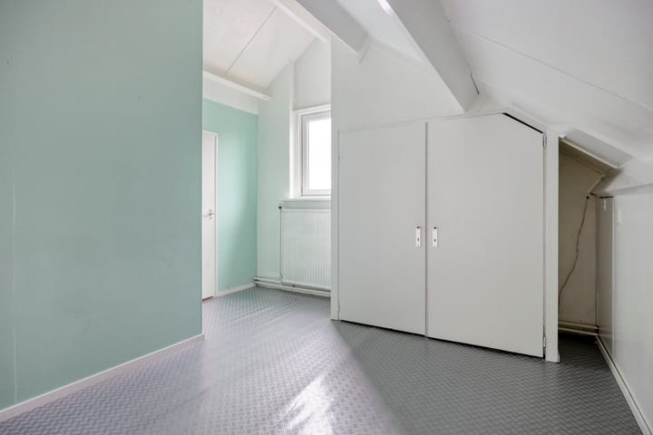 Photo 34 of Alberthus Risaeusstraat 8-A