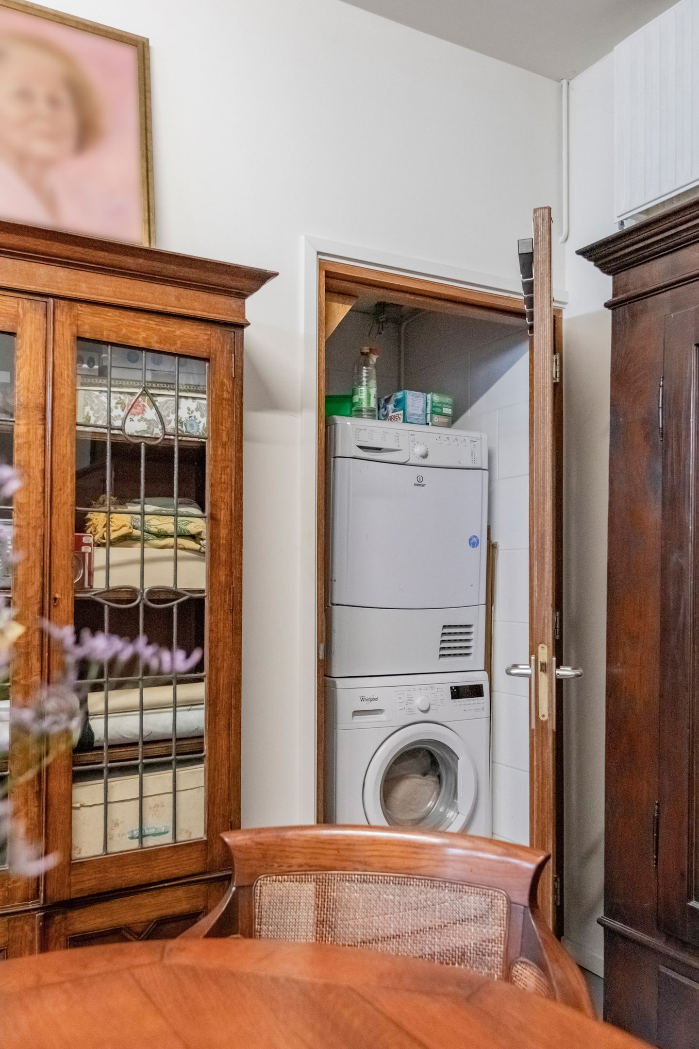 Photo 10 of Kosterstraat 6-B