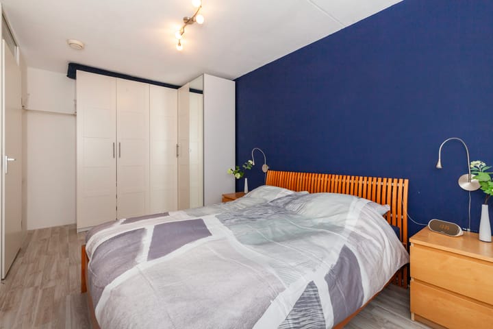 Foto 12 van Mattenbiesstraat 100