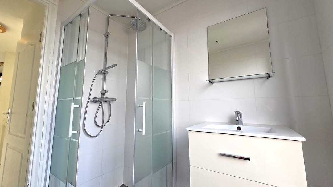 Foto 8 van Rotterdamsedijk 156-B