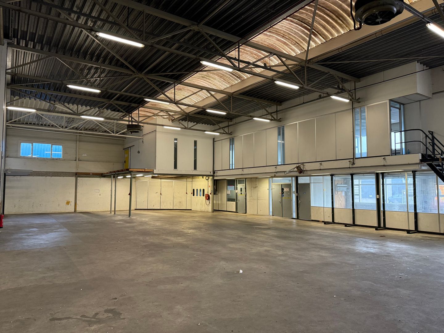 View photo 4 of Zuideinde 44