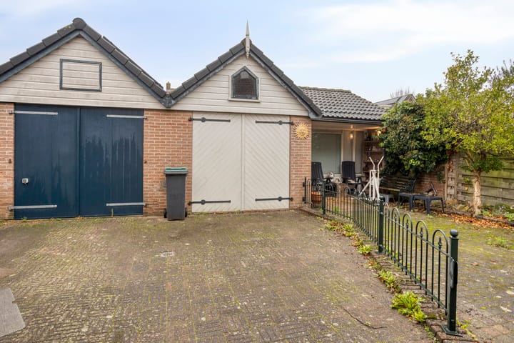 Photo 40 of Rozenstraat 40