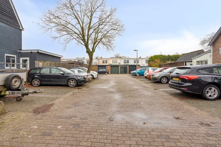 Photo 44 of Rozenstraat 40