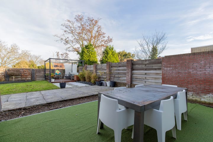 Photo 22 of Kapelaan Berixstraat 11-A