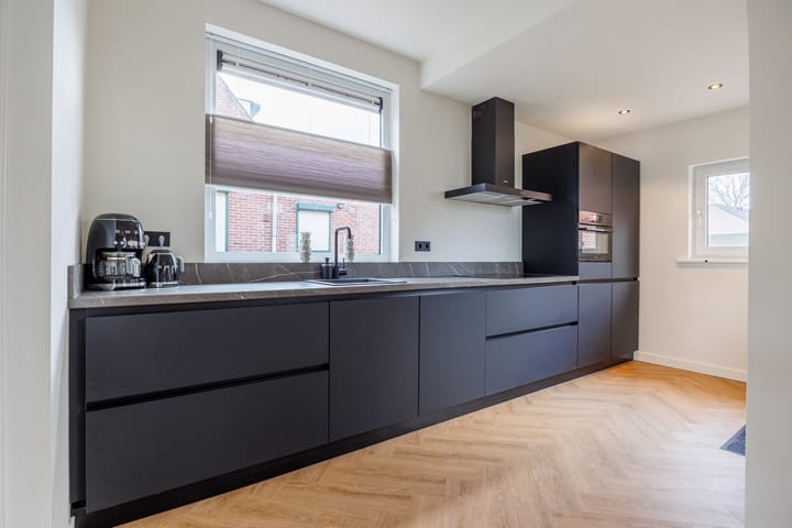 Foto 13 van Schoolstraat 11