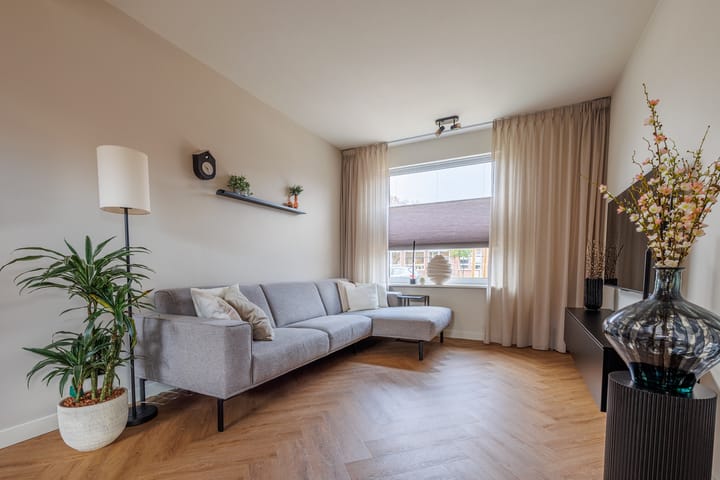 Foto 2 van Schoolstraat 11