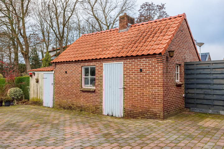 Foto 32 van Schoolstraat 11