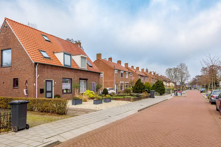 Foto 46 van Schoolstraat 11