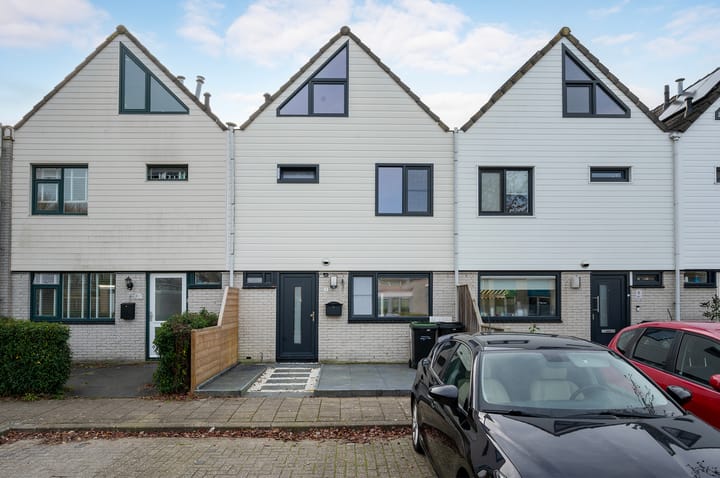 Foto 1 van B. Merkelbachstraat 3