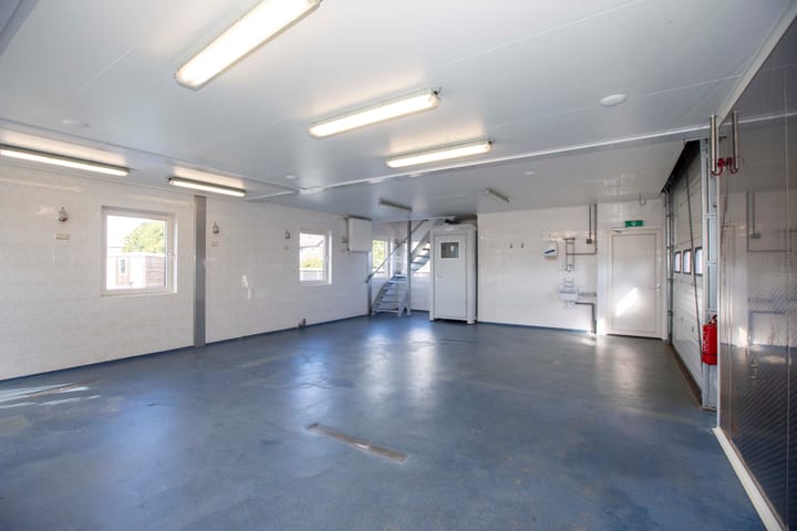 Foto 38 van Barwoutswaarder 166-A