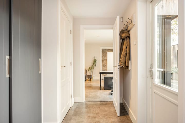 Photo 18 of Dr. A. Kuyperstraat 20