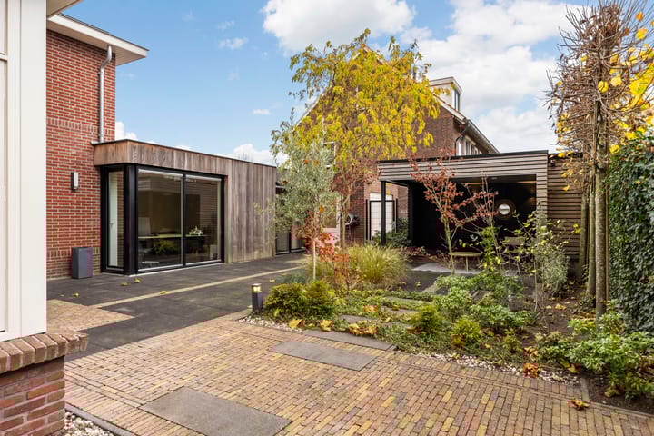 Photo 36 of Dr. A. Kuyperstraat 20