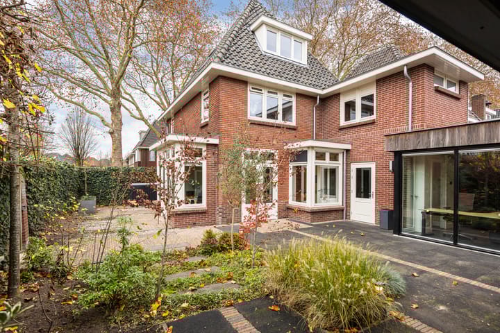 Photo 43 of Dr. A. Kuyperstraat 20