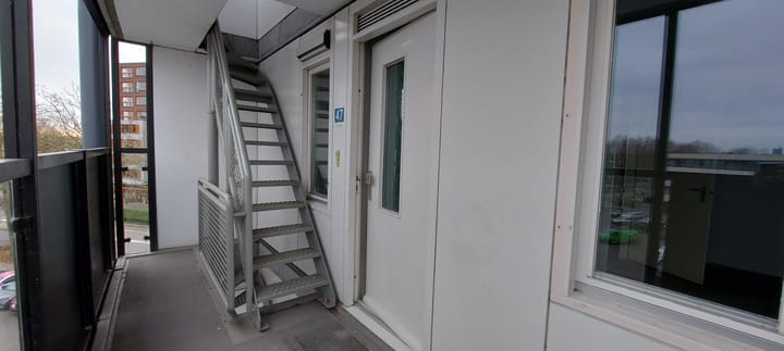 Photo 2 of Van Eesterenplein 47