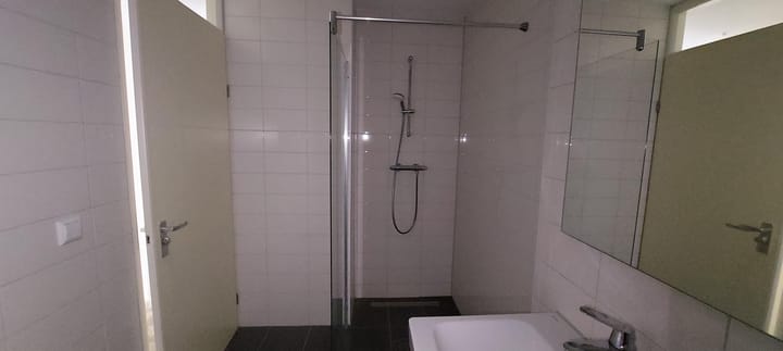 Photo 11 of Van Eesterenplein 47