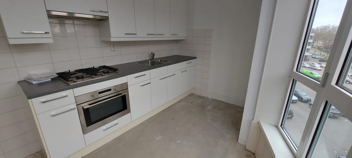 Photo 19 of Van Eesterenplein 47