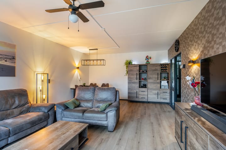 Foto 4 van Bachplein 344