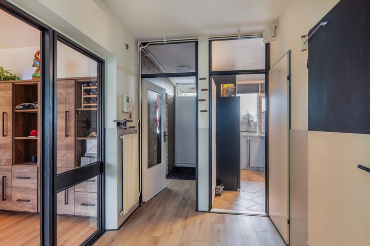 Foto 11 van Bachplein 344