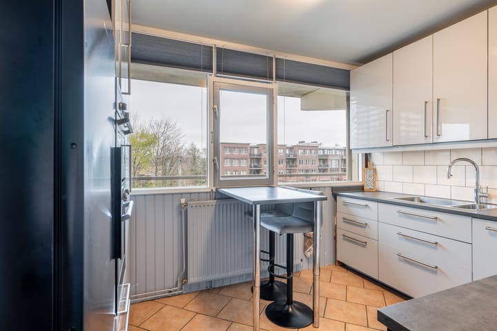 Foto 12 van Bachplein 344