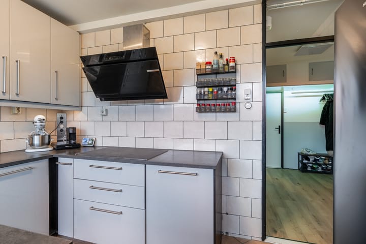 Foto 14 van Bachplein 344