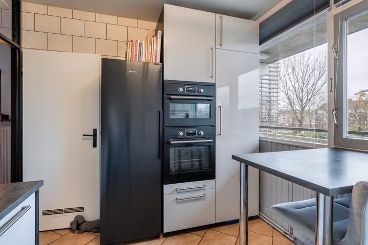 Foto 15 van Bachplein 344