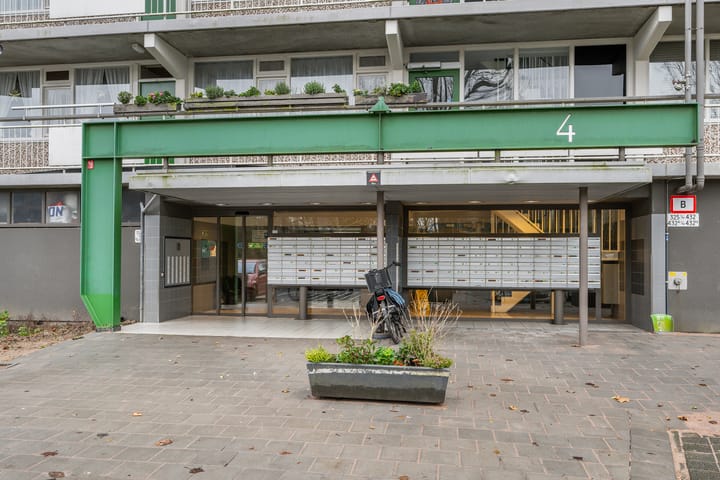 Foto 29 van Bachplein 344