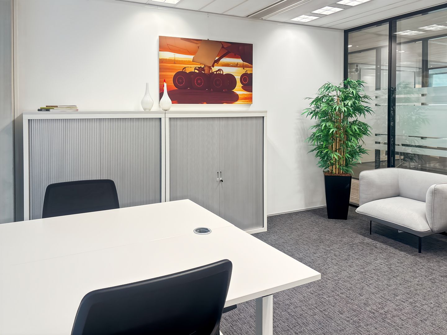 View photo 1 of Rotterdam Airportplein 22