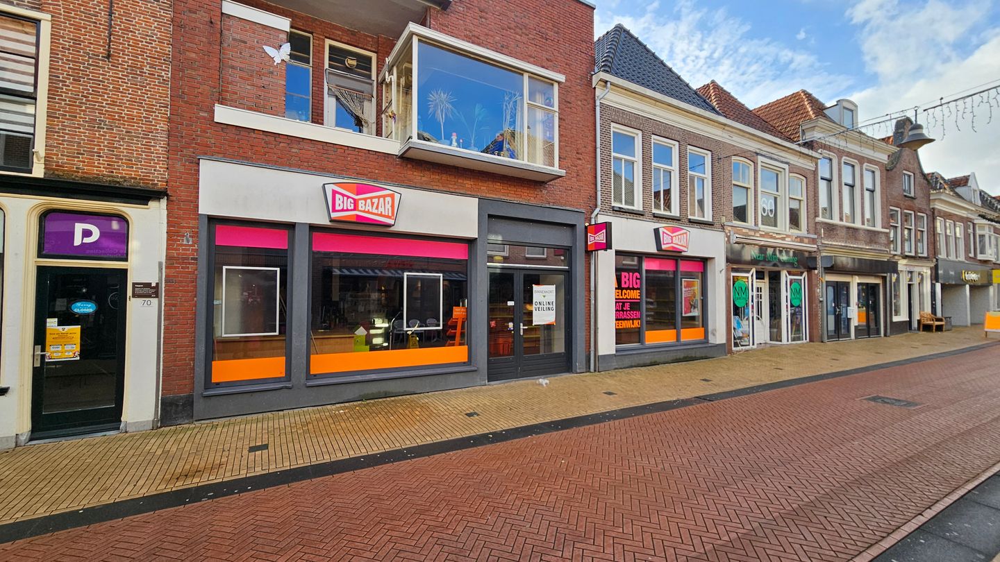 View photo 2 of Oosterstraat 66-68