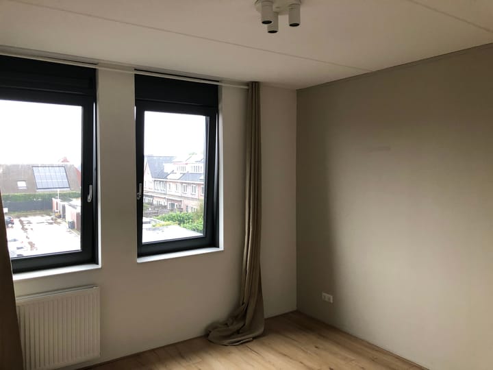 Photo 8 of Rumbastraat 81