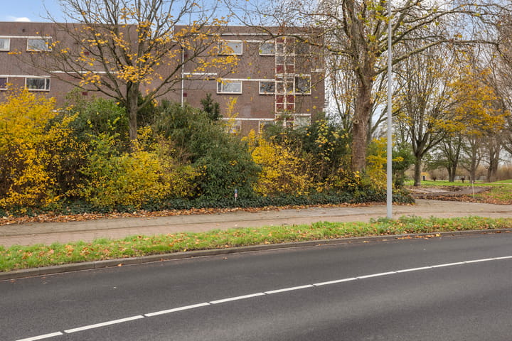 Photo 2 of Dr. Albert Schweitzerdreef 383