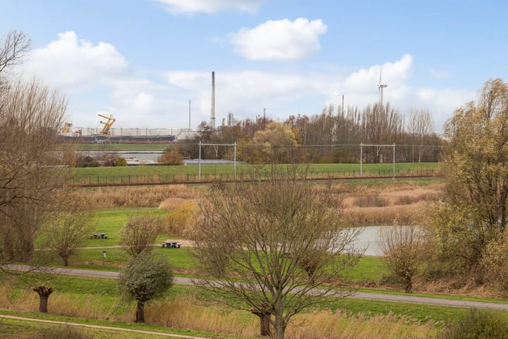 Photo 27 of Dr. Albert Schweitzerdreef 383