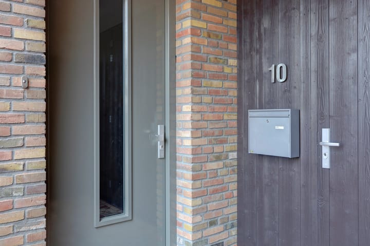 Foto 3 van Schoorstraat 10