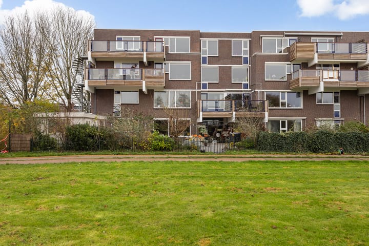 Photo 49 of Dr. Albert Schweitzerdreef 383