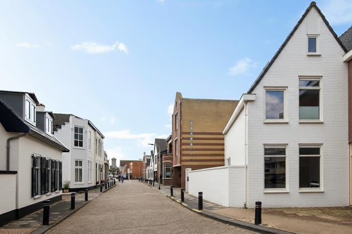 Foto 2 van Schoolstraat 72