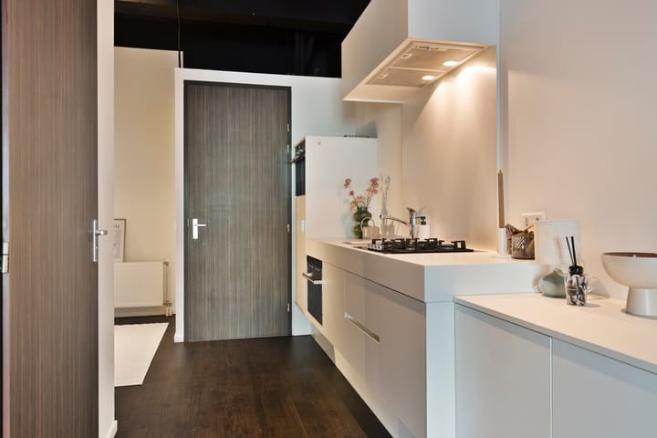 Foto 7 van Nieuwe Emmasingel 1-35