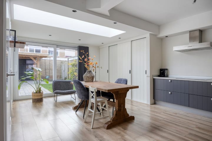 Foto 2 van Marie Curielaan 15