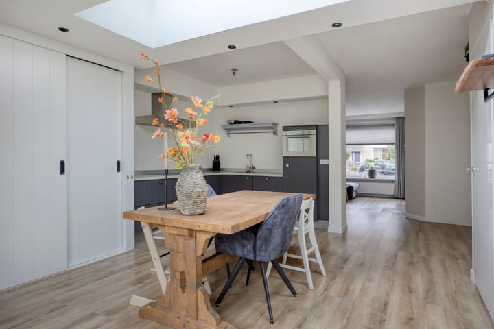 Foto 11 van Marie Curielaan 15