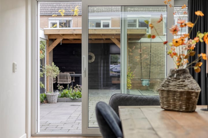 Foto 16 van Marie Curielaan 15