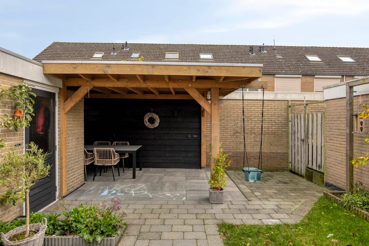 Foto 33 van Marie Curielaan 15